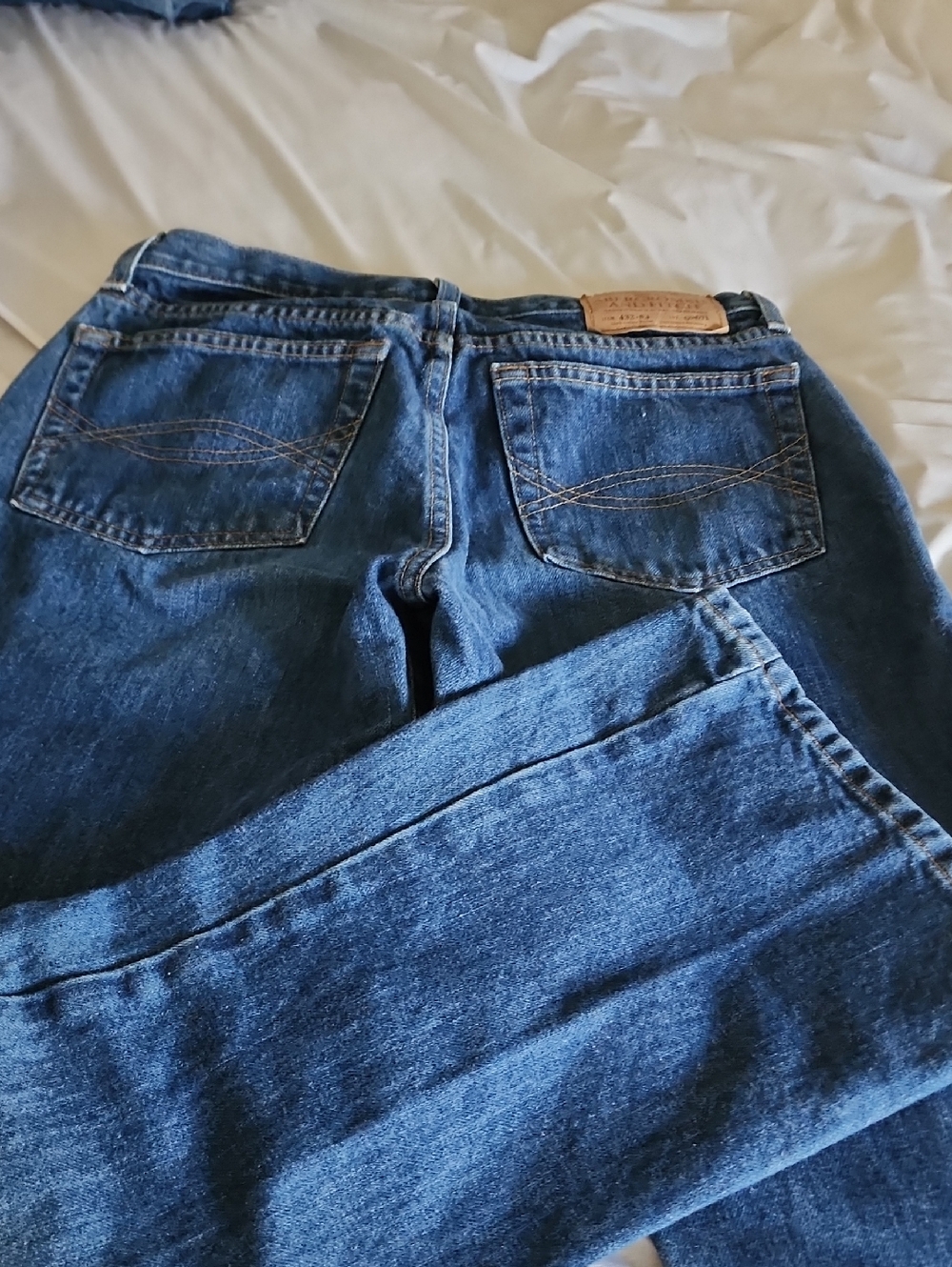Abercrombie & Fitch Straight-Leg Jeans in Blue Denim